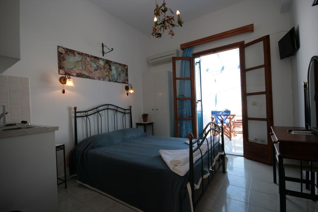 Studios Bourgos Naxos City Eksteriør bilde